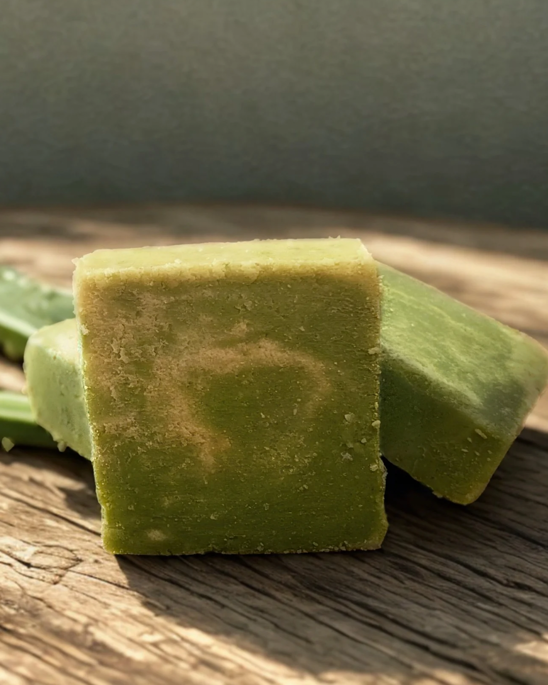 Aloe and Himalayan Scrub bar